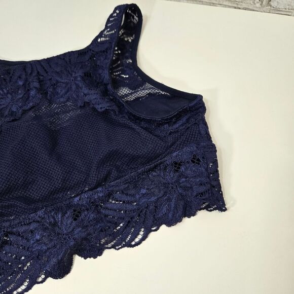 aerie navy lace bralette - Picture 7 of 11